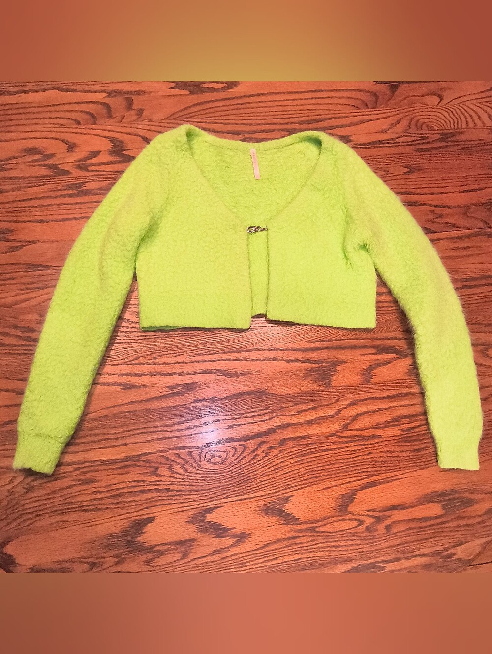 Cropped V-Neck Fuzzy Cardigan Sweater in Lime Green